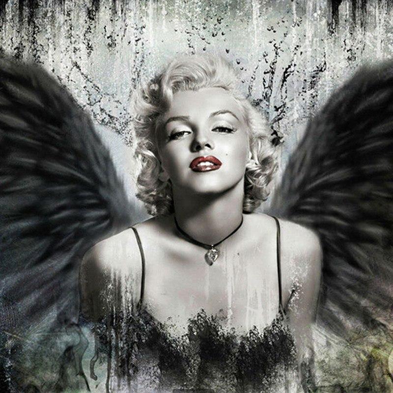 Marilyn Monroe 5D DI...